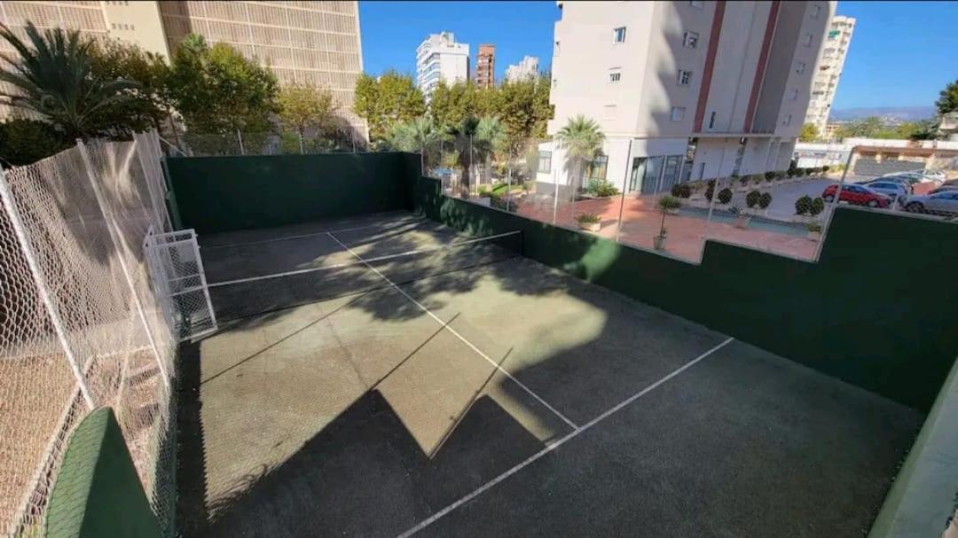 Vacanza Luxury Complex- Parking , Pool Only In The Summer , Rincon De Loix Apartamento Benidorm Exterior foto