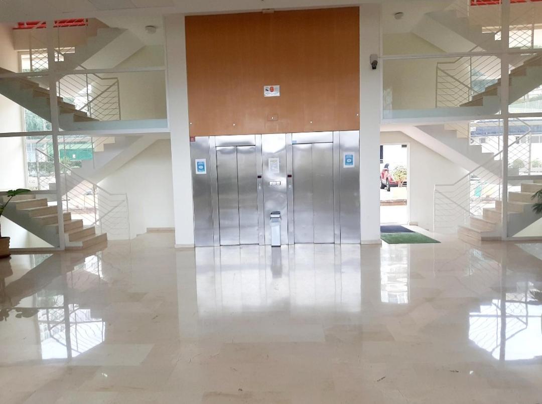 Vacanza Luxury Complex- Parking , Pool Only In The Summer , Rincon De Loix Apartamento Benidorm Exterior foto